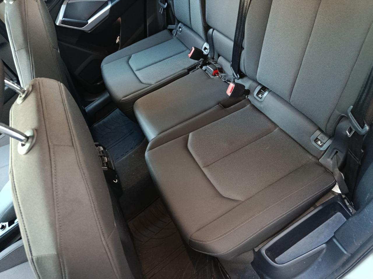 Audi Q3 Business Plus 2.0 35 TDI #8094