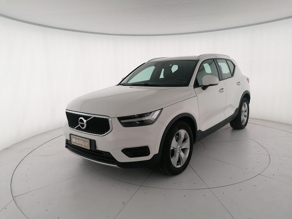 Volvo XC40 2.0 D4 Momentum AWD Geartronic