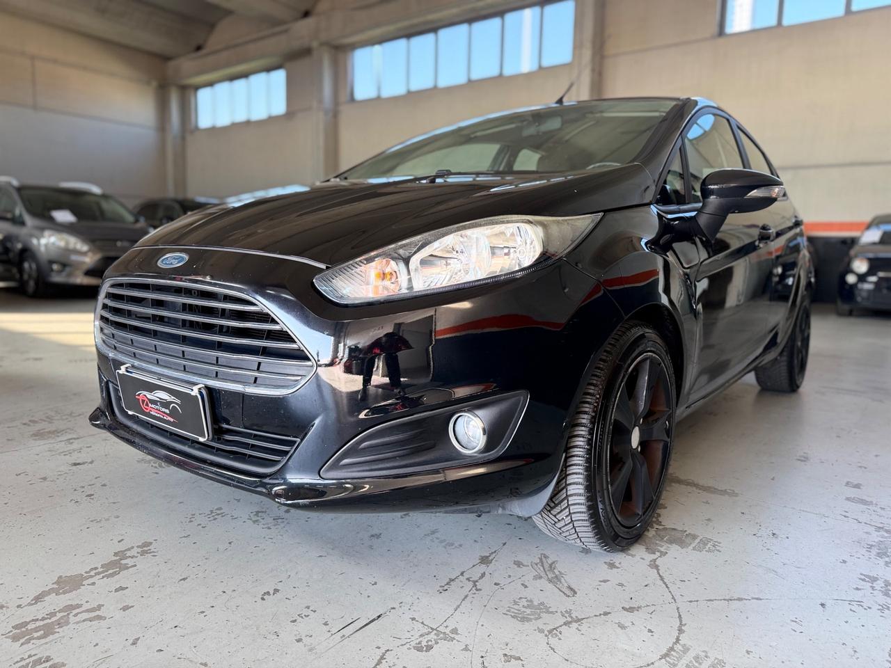 Ford Fiesta 1.5 TDCi 75CV 5 porte Titanium