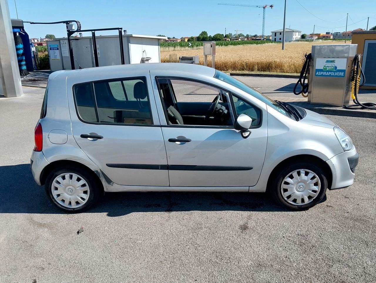 Renault Modus 1.5 dCi 150.000 km auto pari al nuovo