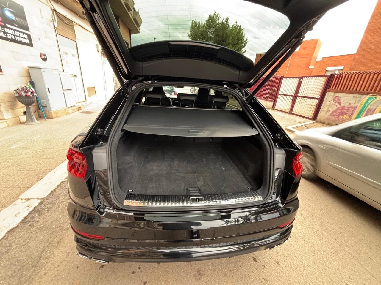 Audi Q8 SQ8 SUV TFSI quattro tiptronic sport attitude