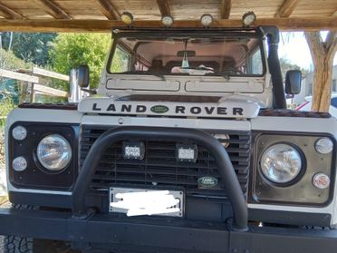Land Rover Defender 90 diesel Hard-top