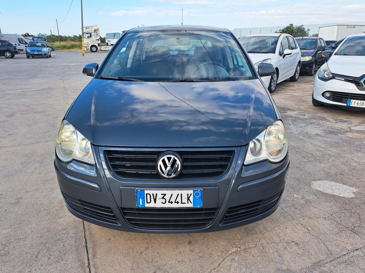 Volkswagen Polo 1.2 BENZINA - 2009 UNTIED