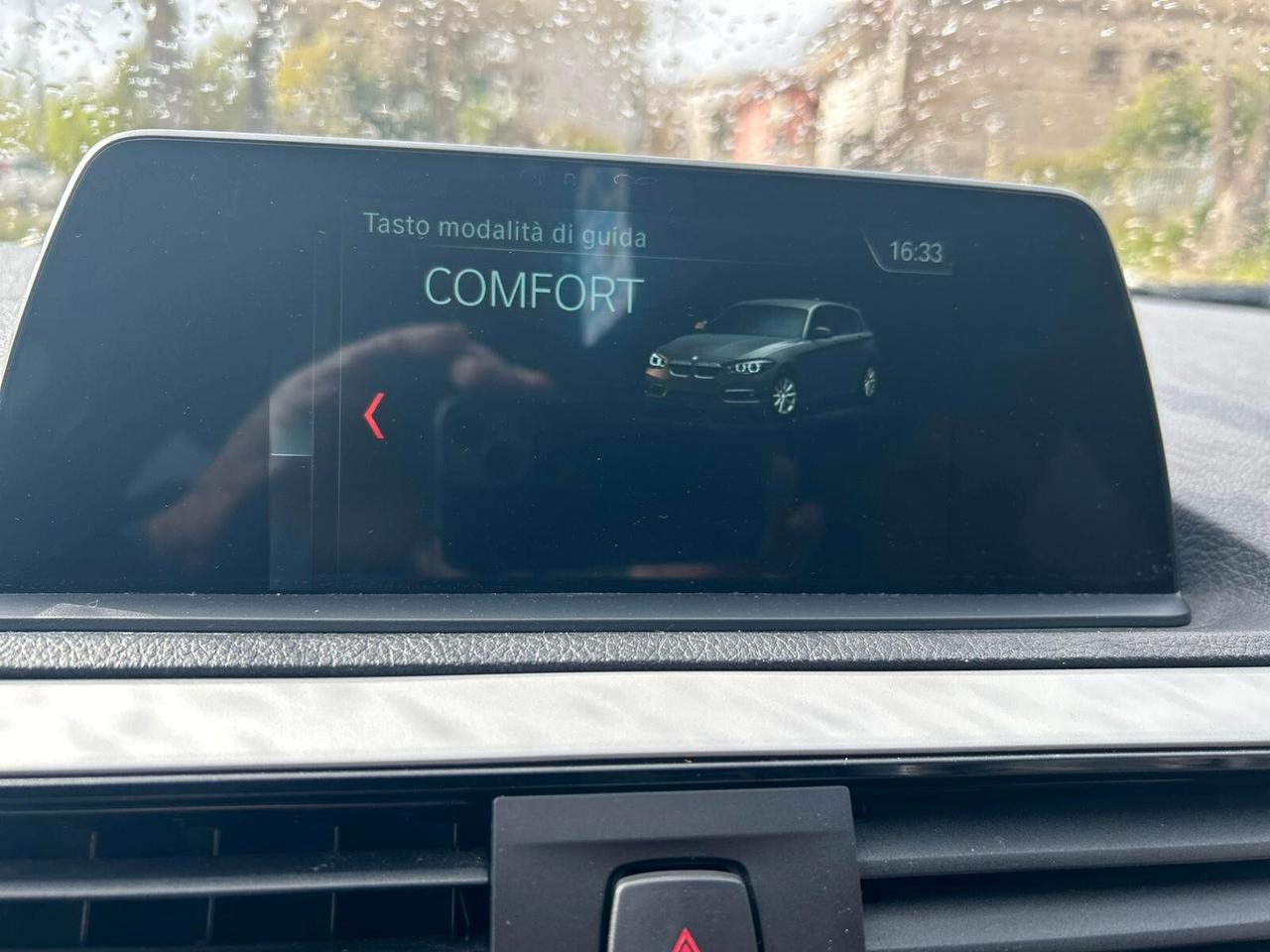 Bmw 116 116d 5p. Efficient Dynamics Urban