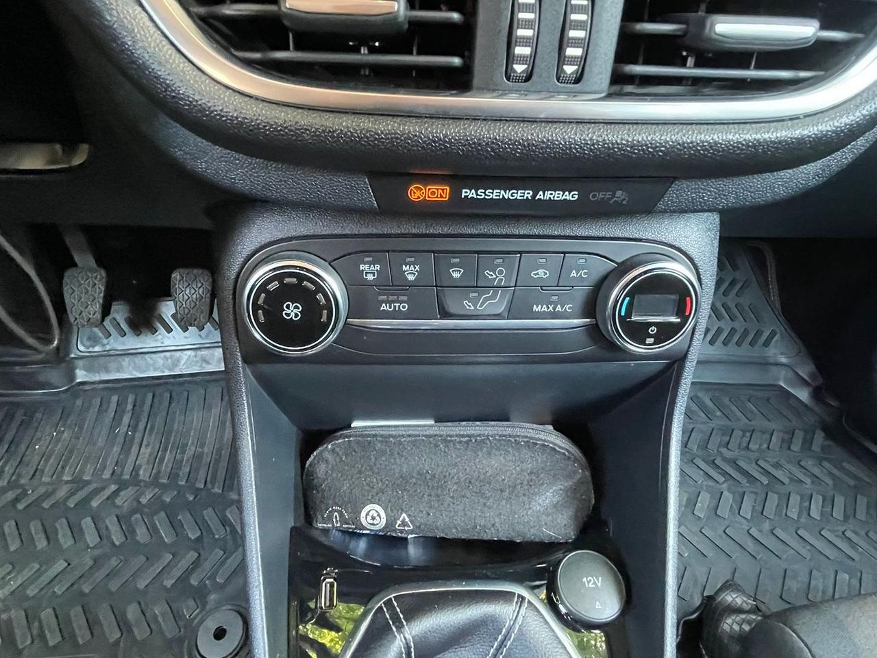 Ford Fiesta 1.5 TDCi Titanium #11082