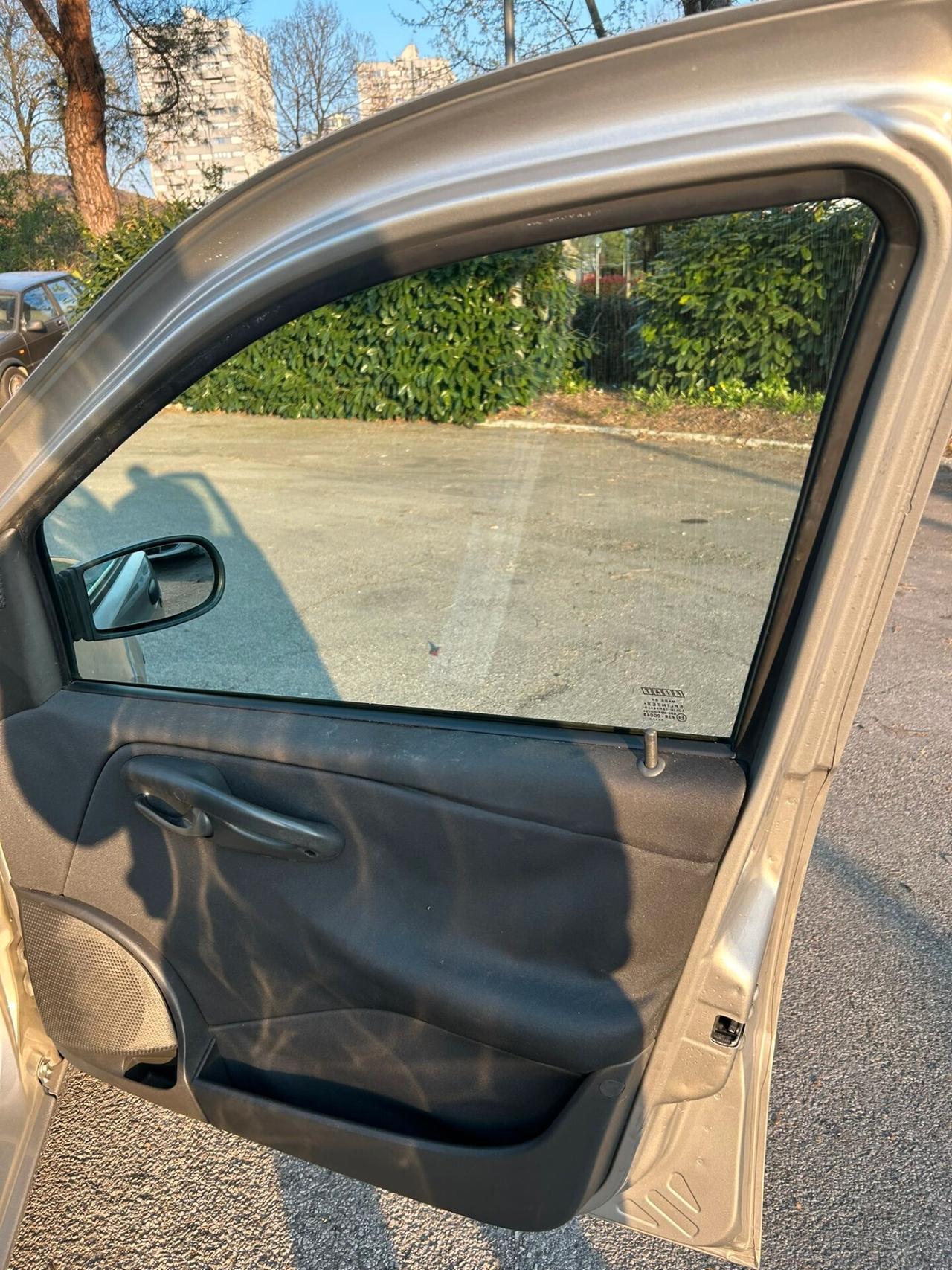 Fiat Punto 1.2 cc benzina 148.000 km unico proprietario perfetta