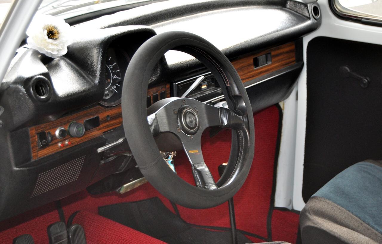 Volkswagen Maggiolone 13 d1 1973 restaurato