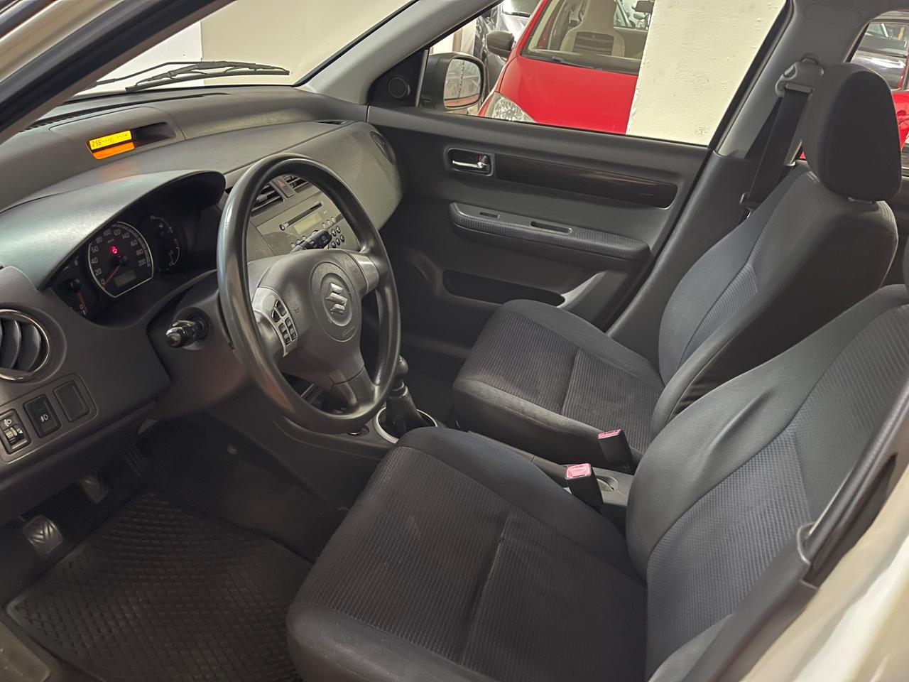 Suzuki Swift 1.3 5p. GL Safety Pack