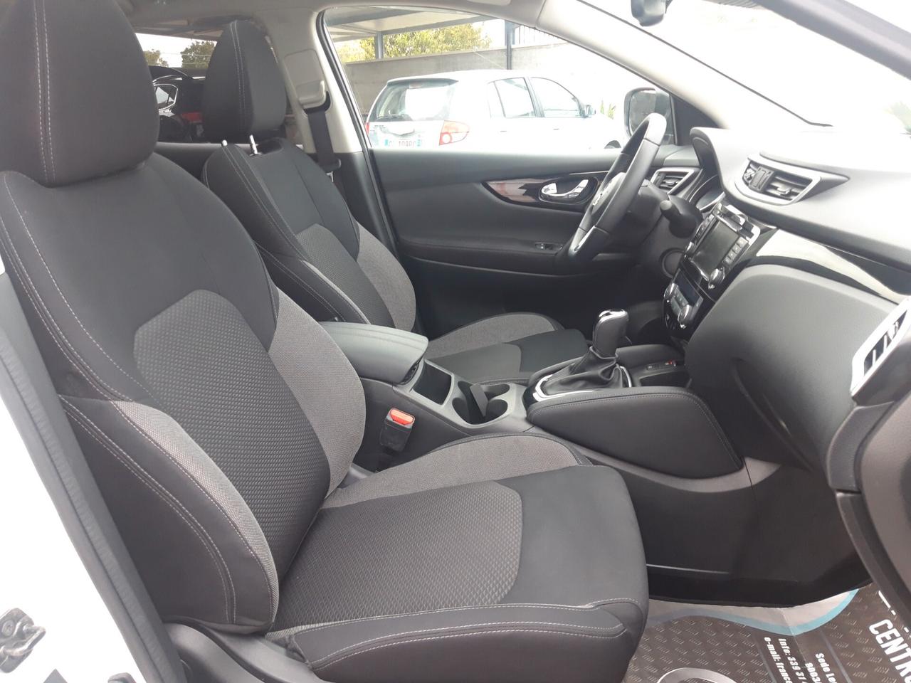 Nissan Qashqai 1.5 dCi N-Connecta TETTO PANORAM. 2018