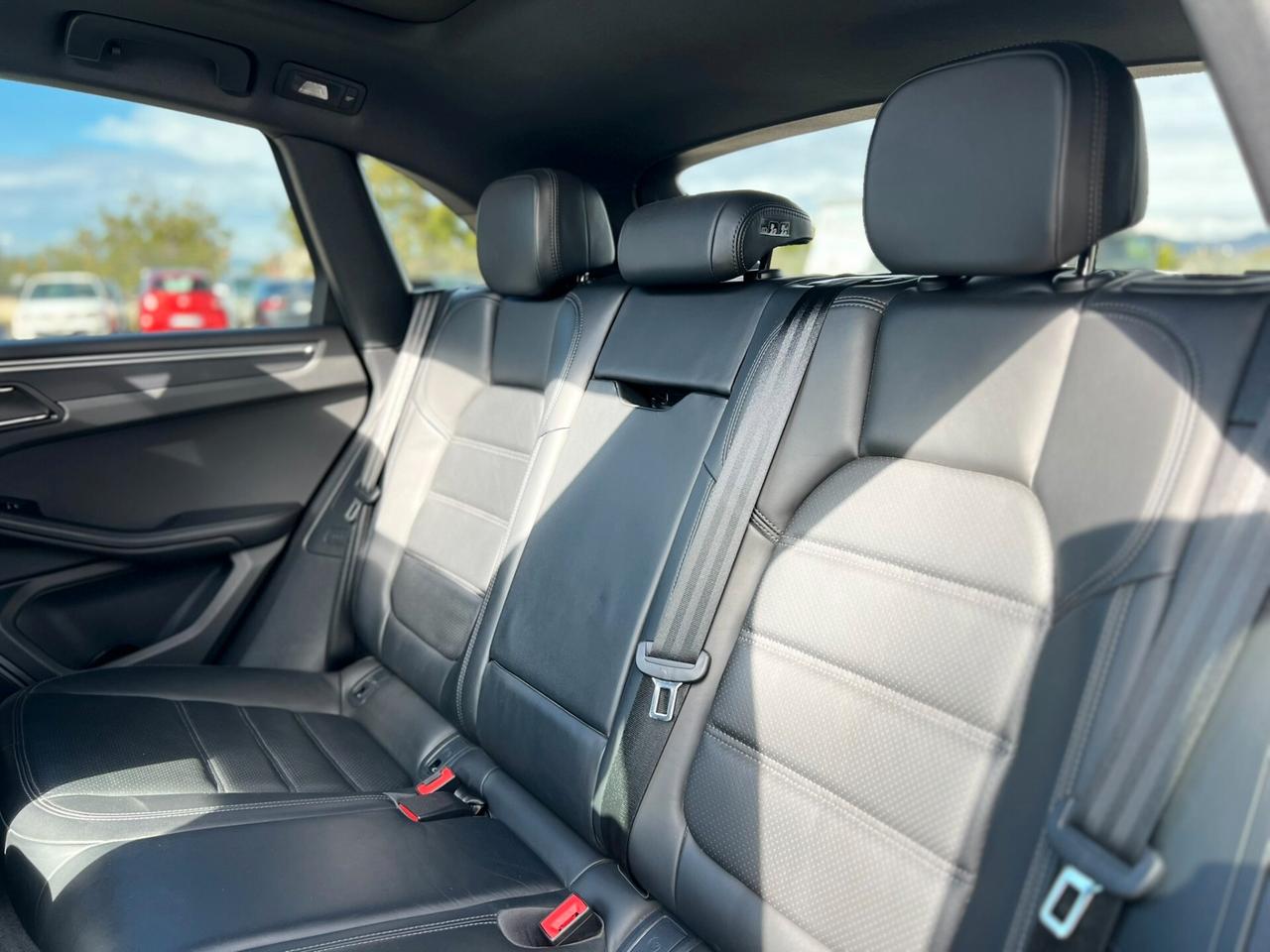 Porsche Macan 2.0 T 265cv PDK UNICOPROPRIETARIO ITALIANA IVA ESPOSTA