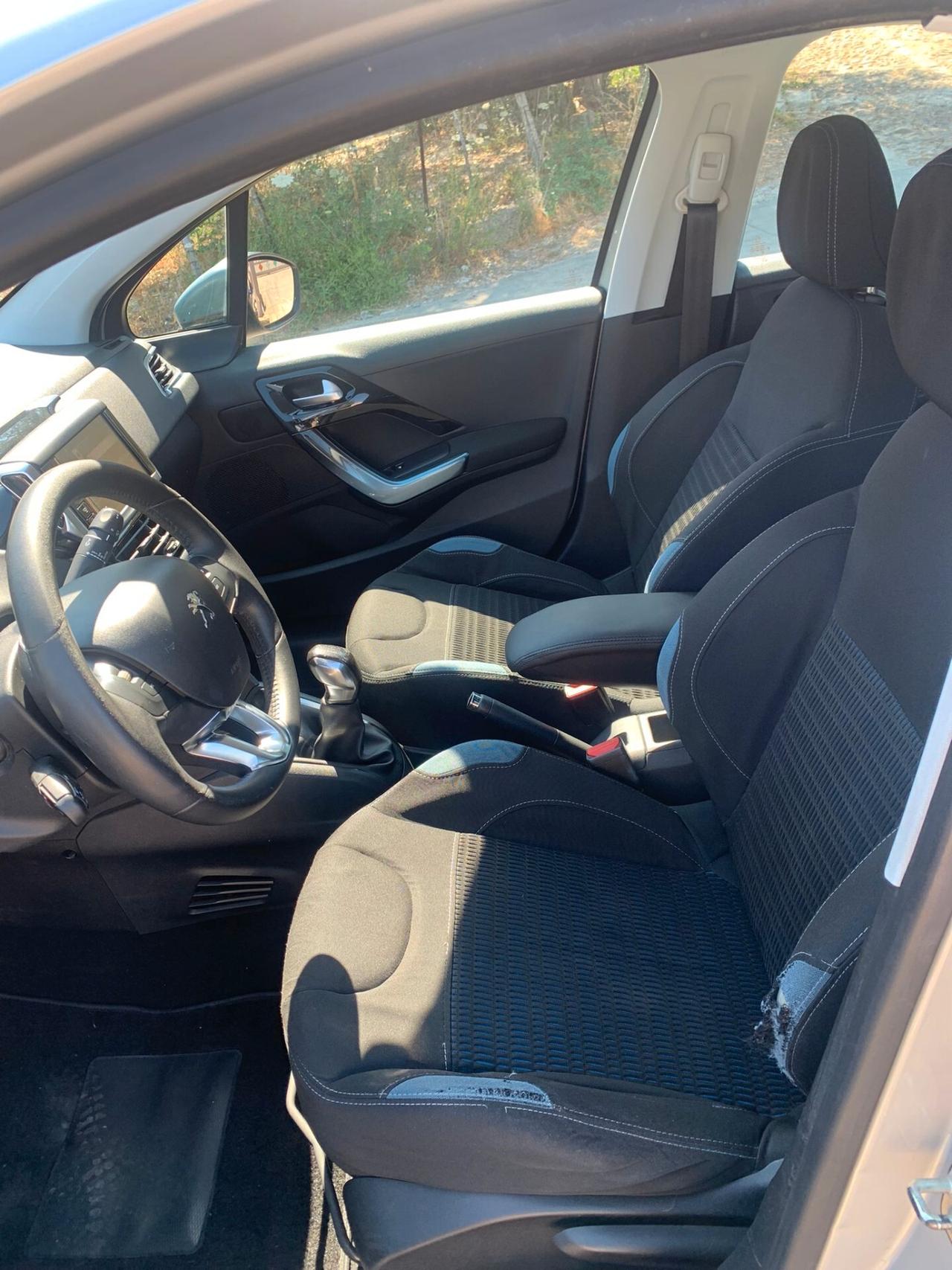 Peugeot 208 1.2 VTi 82 CV 5 porte Allure