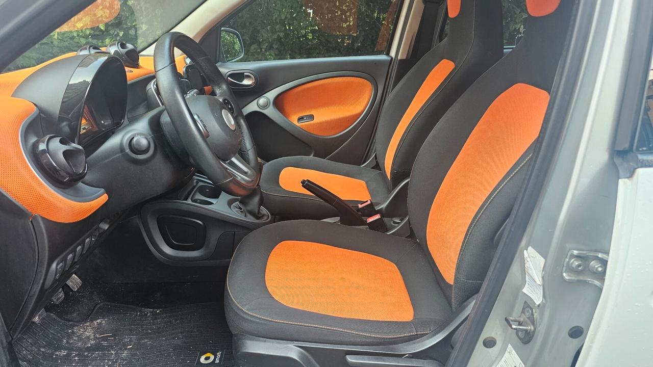 Smart ForFour 70 1.0 Youngster