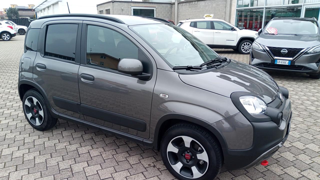 Fiat Panda 1.0 FireFly S&S Hybrid City Cross