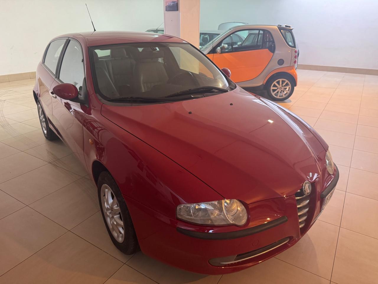 Alfa Romeo 147 1.9 JTD 16V cat 5 porte Distinctive