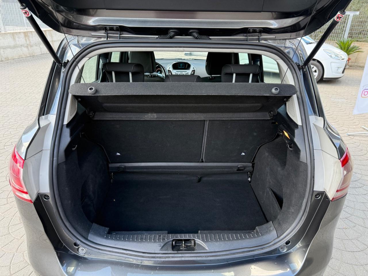 Ford B-Max 1.5 TDCi 75 CV Titanium
