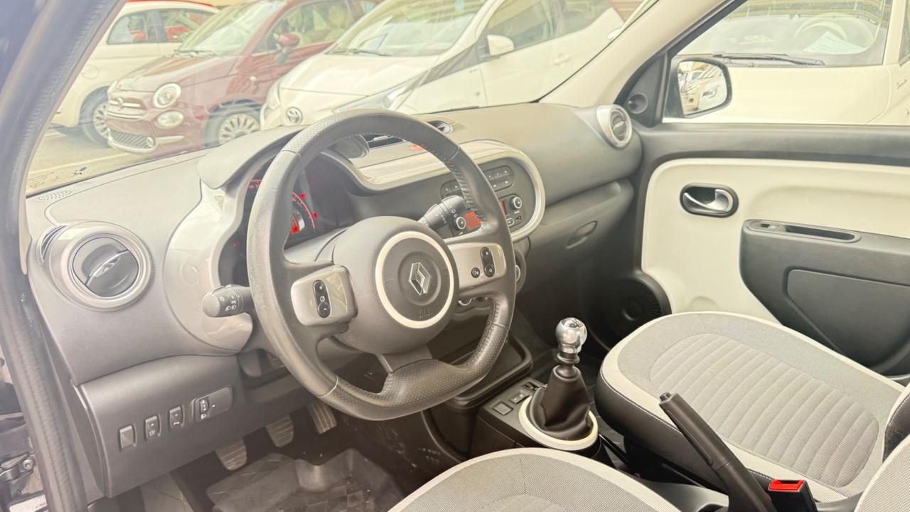 Renault Twingo TCe 90 CV EDC La Parisienne LED PDC BLUETOOTH