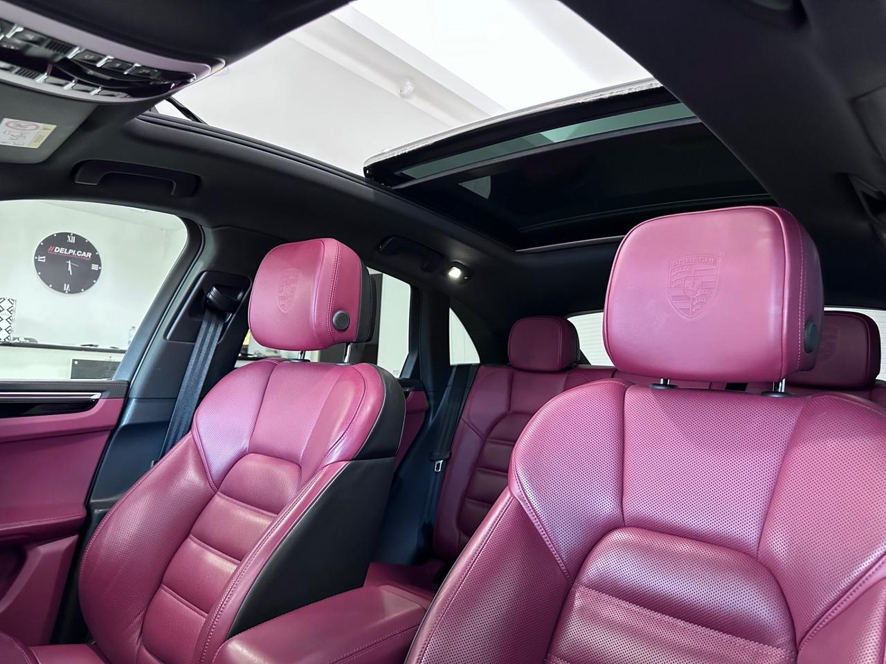 Porsche Macan S