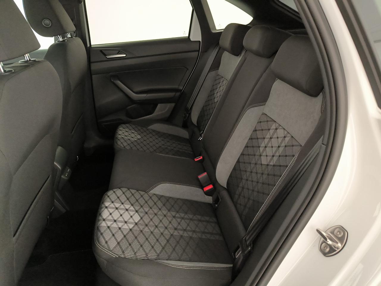 Volkswagen Taigo 1.0 tsi r-line plus 115cv