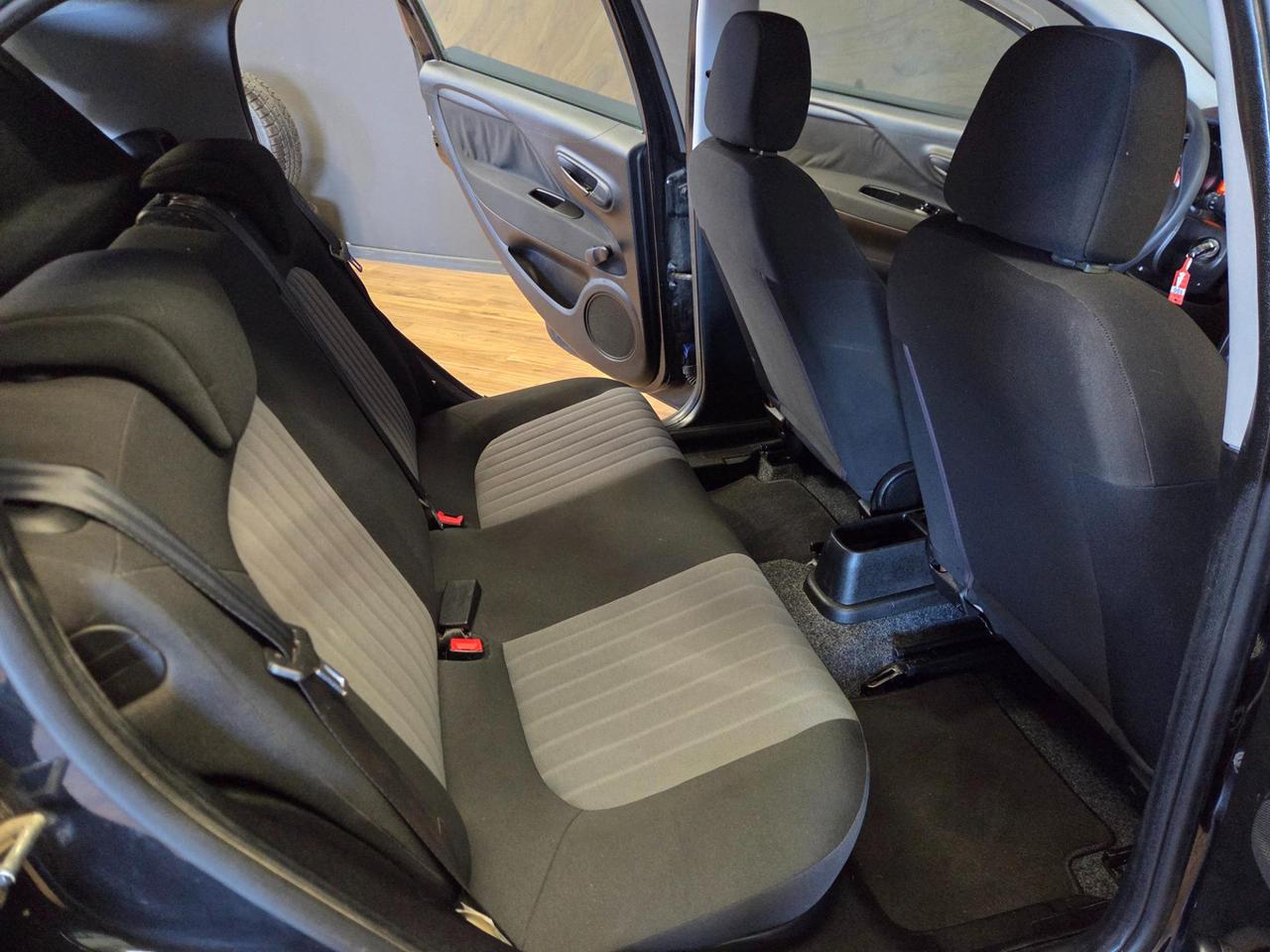 Fiat Punto 5 Porte Punto 5p 1.2 Lounge E6