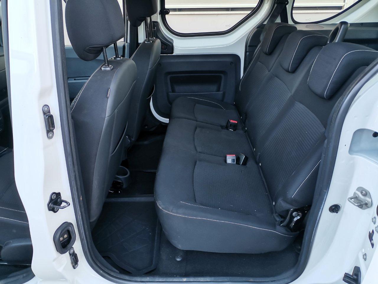 Dacia Dokker 1.6 Comfort Gpl s&s 100cv