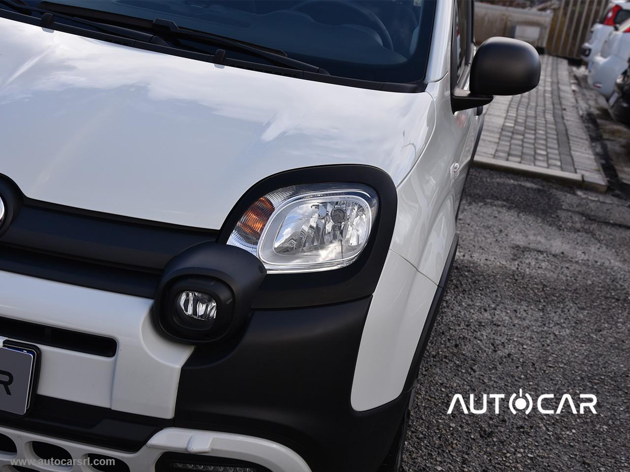 FIAT Panda 1.0 FireFly S&S Hybrid City Cross