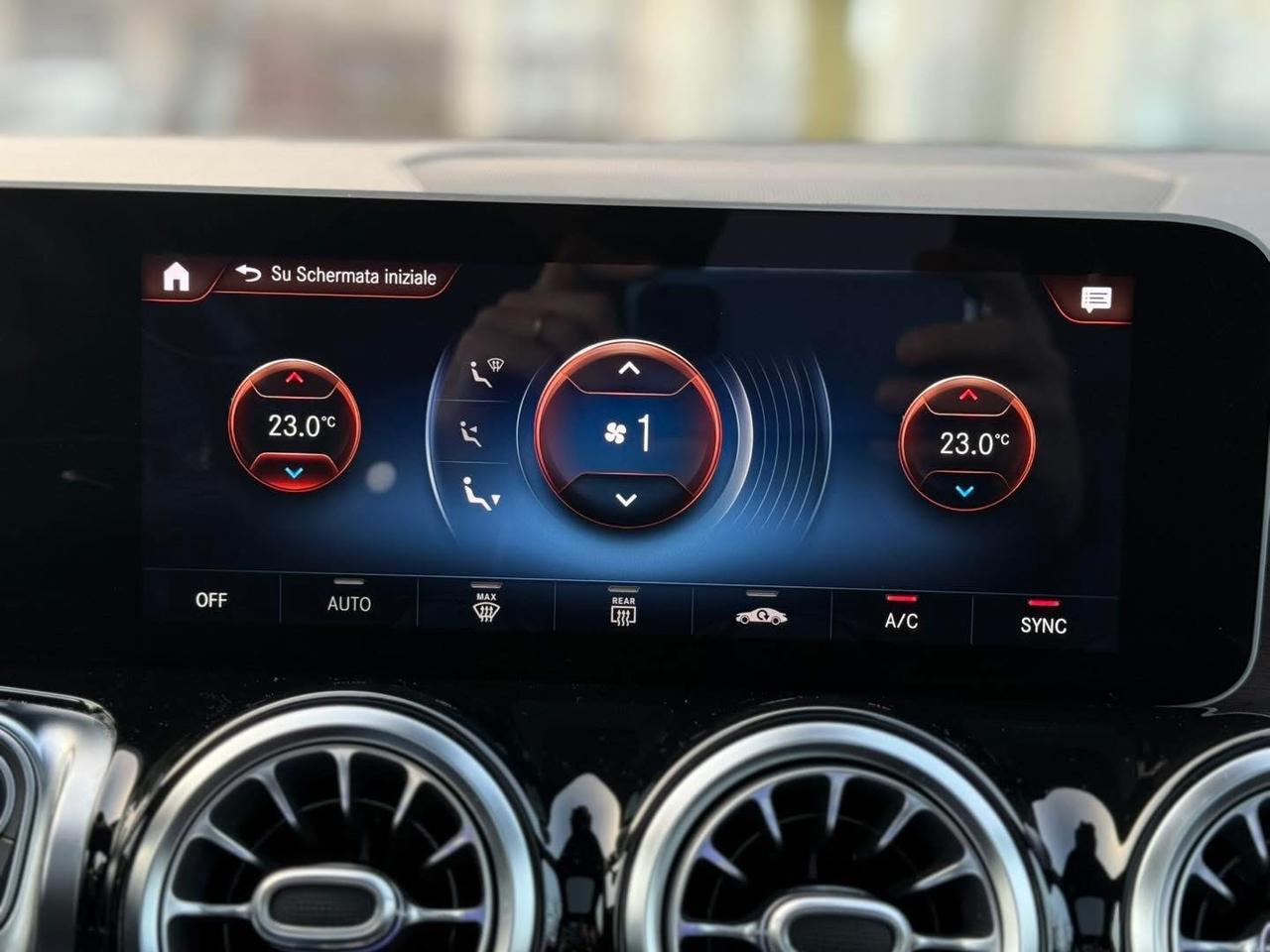 Mercedes Glb 200d Premium Night Edition 150CV