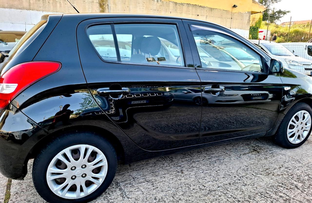 Hyundai i20 1.2 5p. Classic