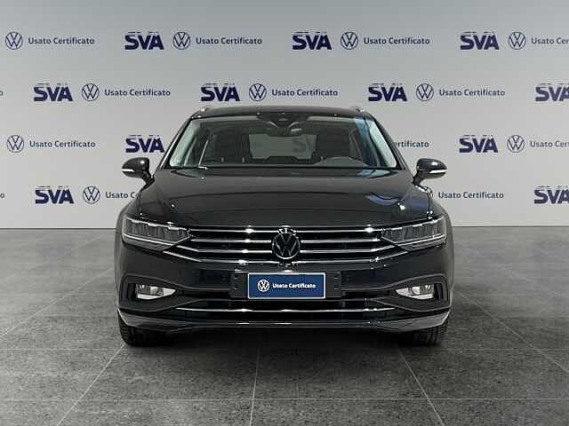 Volkswagen Passat Variant 8ª serie 2.0TDI 150CV DSG Business - IVA ESPOSTA -