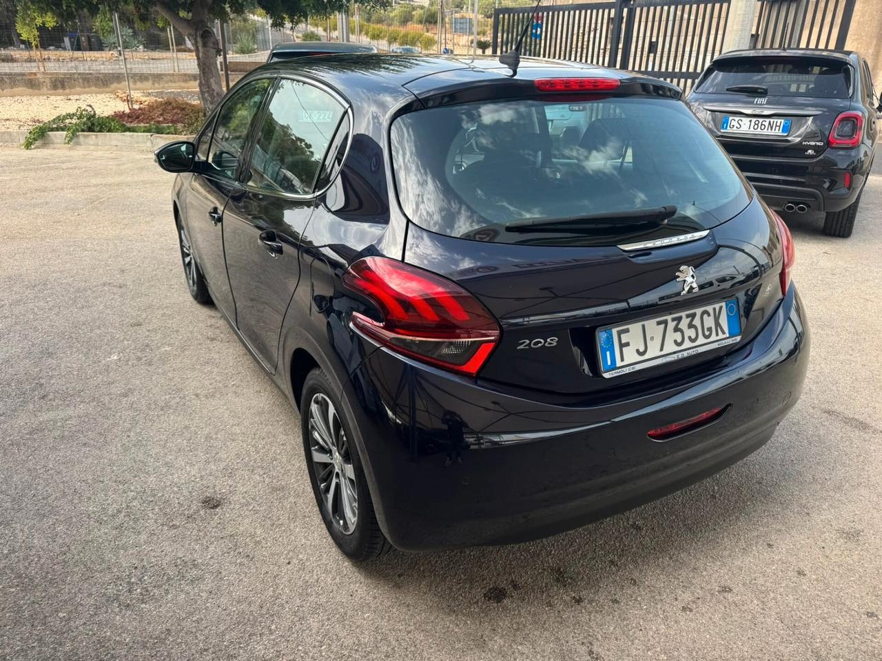 PEUGEOT 208 1600BLUEHDI 75CV EURO6B CON SOLI 73000KM