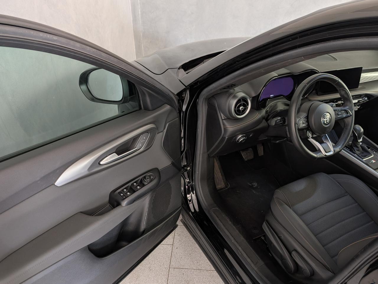 Alfa Romeo Tonale 1.5 Hybrid 160cv tct7 Ti