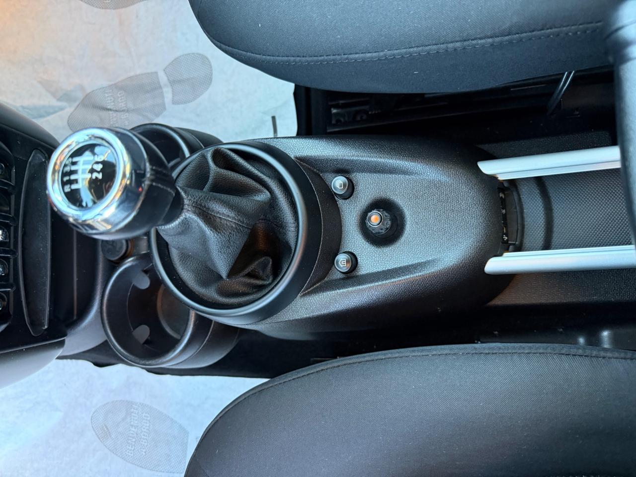 Mini Cooper D Countryman 1.6 One EURO6 NEOPATENTATI