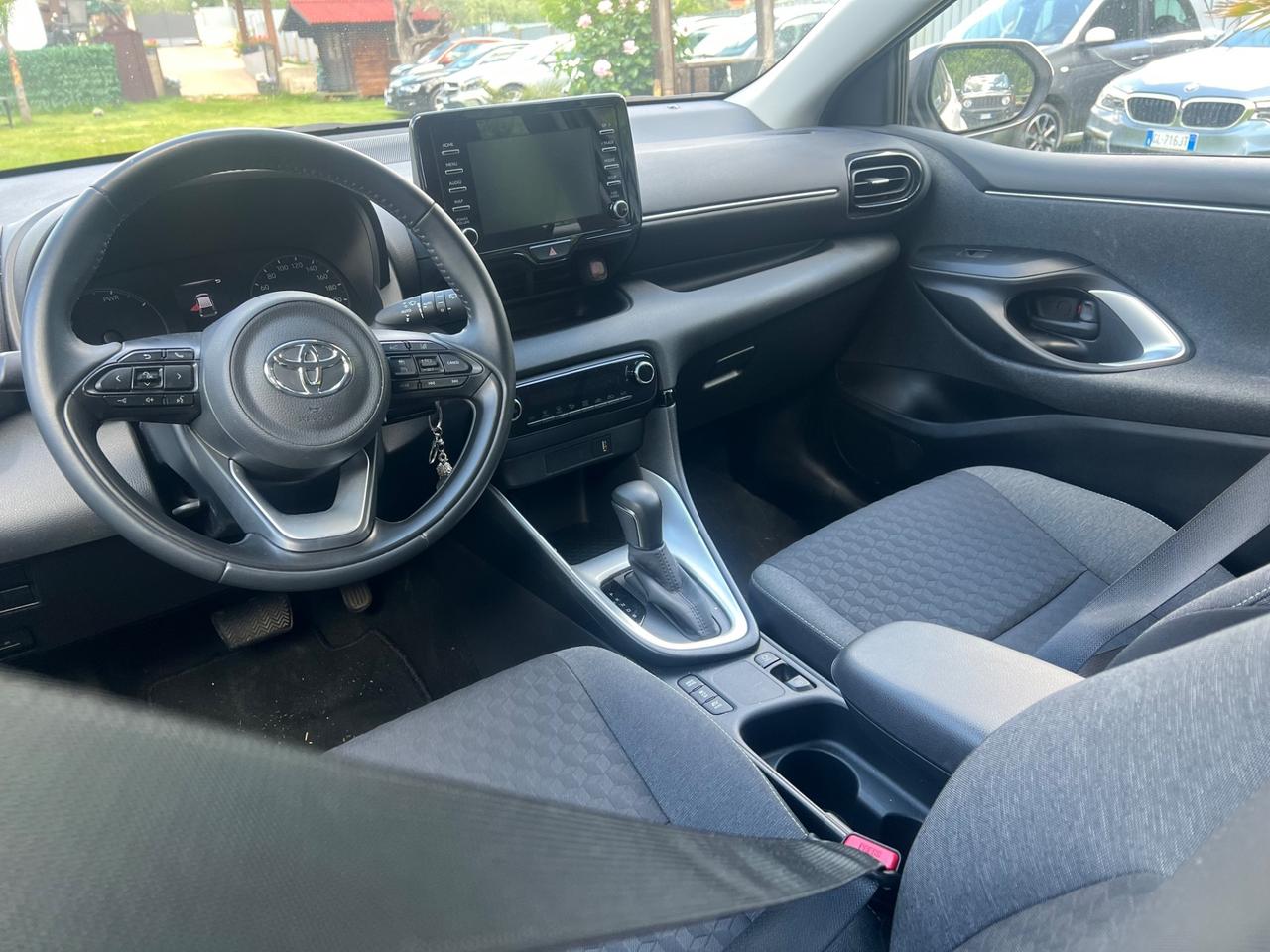 Toyota Yaris 1.5 Hybrid 5 porte Lounge