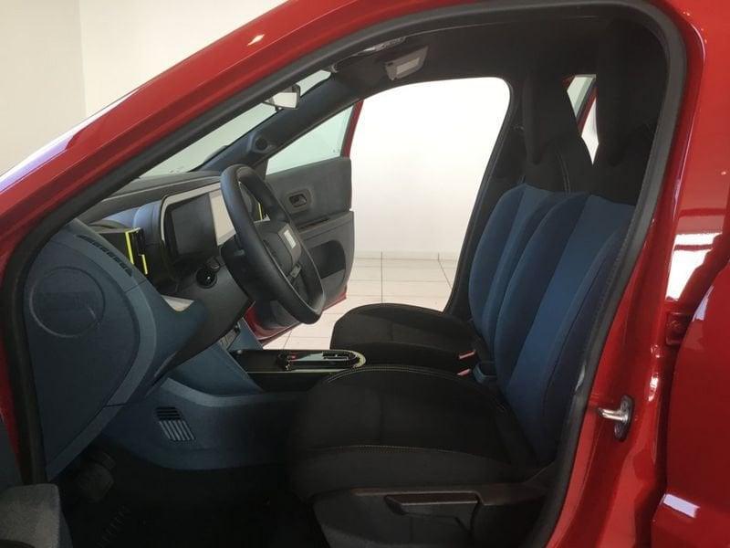 FIAT Grande Panda Grande Panda 1.2 Hybrid 110 CV S&S Icon - KM0 - PREZZO REALE