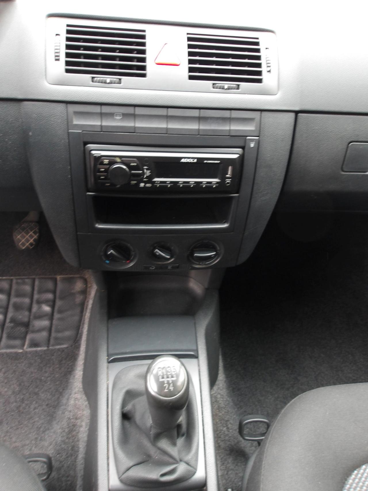 Skoda Fabia 5 Porte Fabia 5p 1.2 12v Urban (spirit)