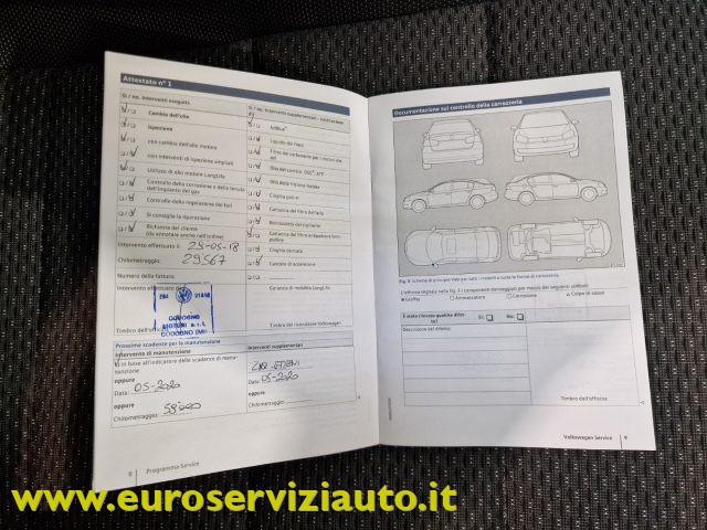 VOLKSWAGEN Touran 1.6 TDI 115 CV SCR DSG Comfortline BlueMotion Tech