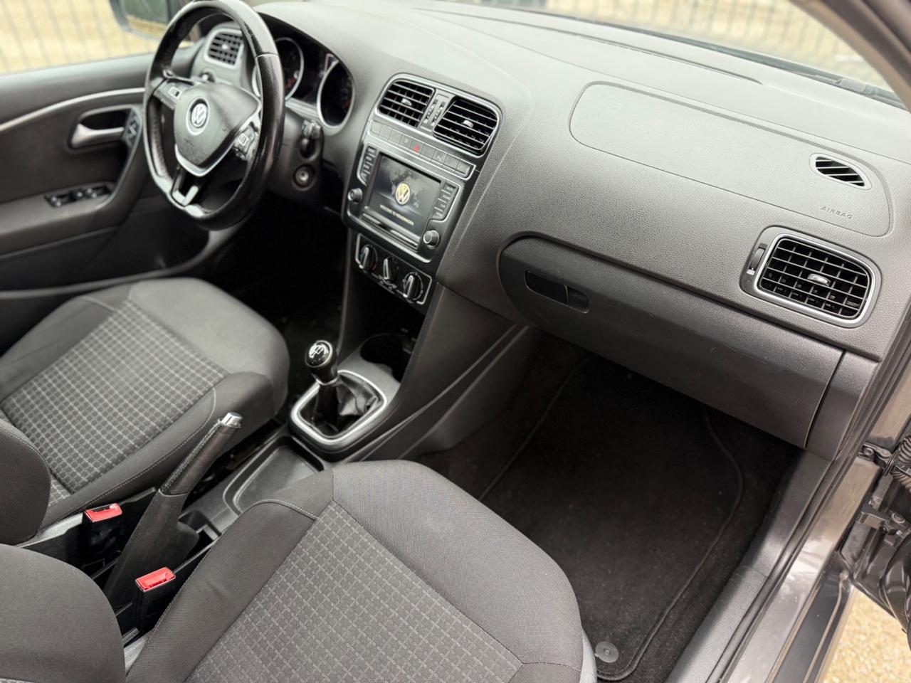 Volkswagen Polo 1.4 TDI EURO 6b 2016 NEOPATENTATI