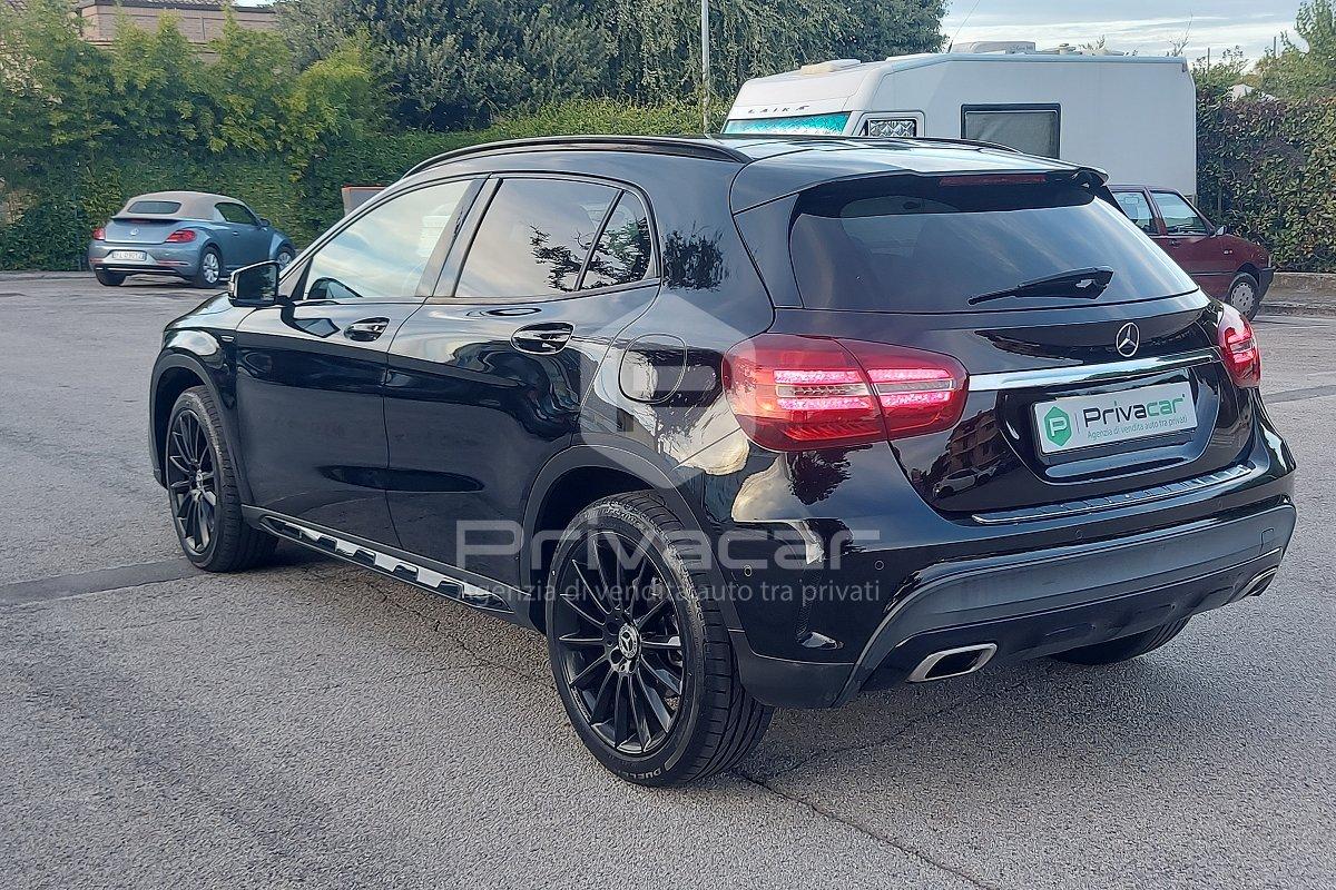 MERCEDES GLA 200 d Automatic 4Matic Premium