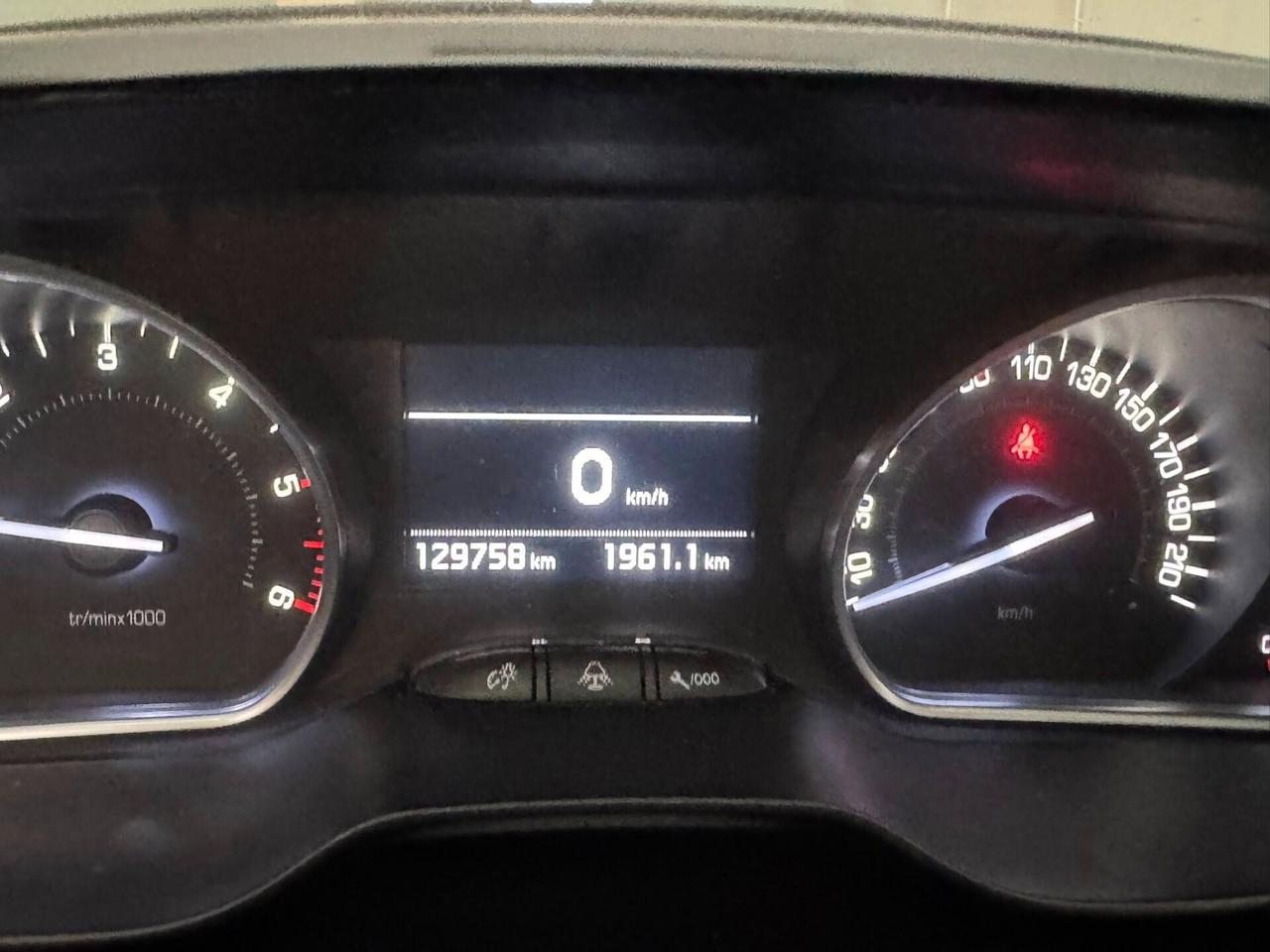 PEUGEOT 208 1.4 HDI 68 CV. ALLURE NAVI CERCHI