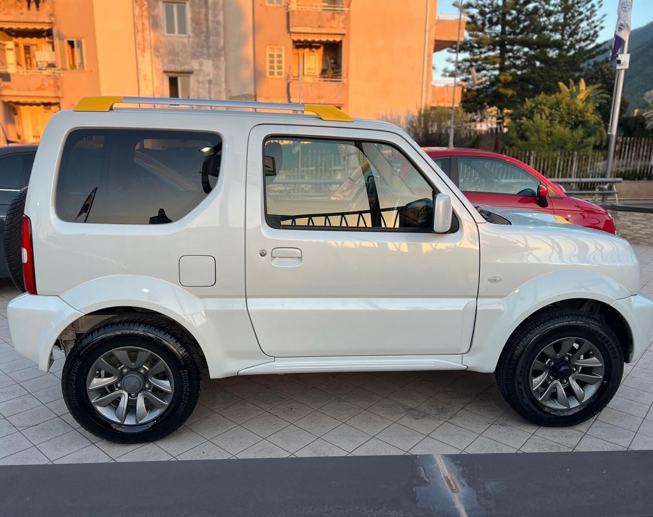 Suzuki Jimny 1.3 4WD Evolution Plus GPL | Gancio traino | 04/2014