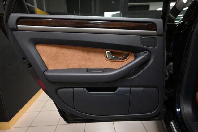 AUDI A8 3.0 V6 TDI Q.TIP.NAVI PELLE EXCLUSIVE SOSPENS.FULL