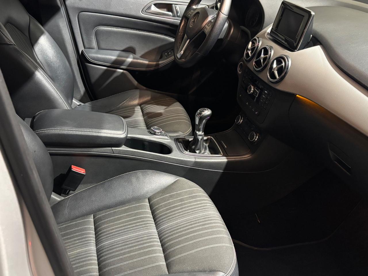 Mercedes-benz B 180 CDI Premium