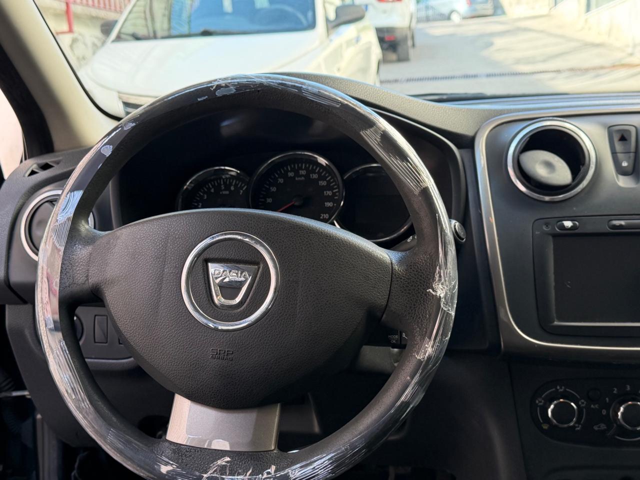 Dacia Sandero Laureate