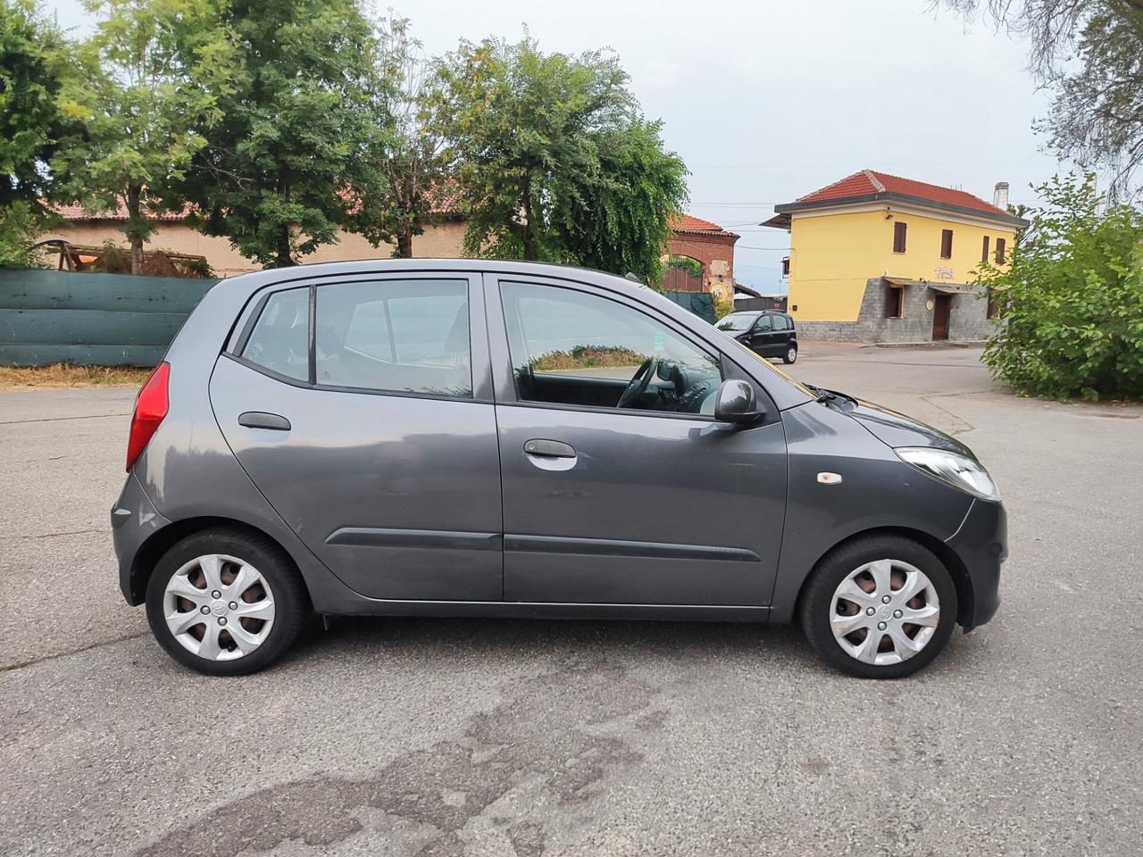 Hyundai i10 1.1 benzina 129.000 km