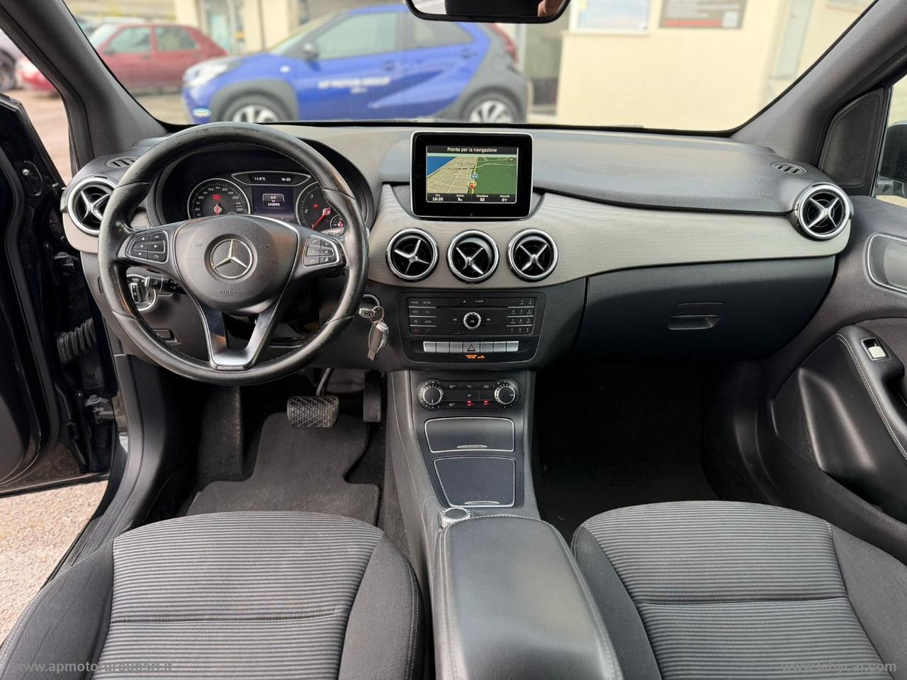MERCEDES-BENZ B 180 CDI Automatic Premium