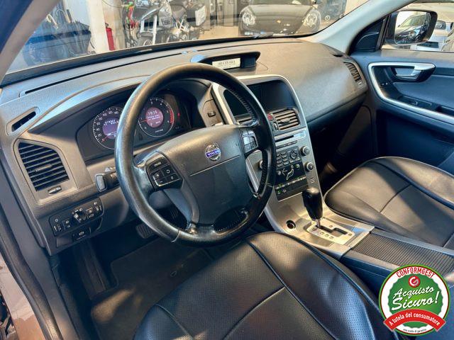 VOLVO XC60 2.4 D AWD Momentum