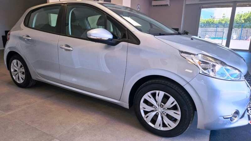 Peugeot 208 1.4 HDi 68 CV Business