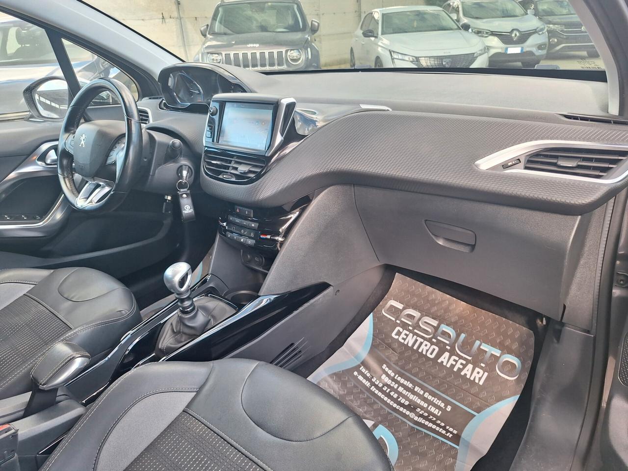 Peugeot 2008 ALLURE 1.6 HDi 100cv NAV+RETROCAM. 2016