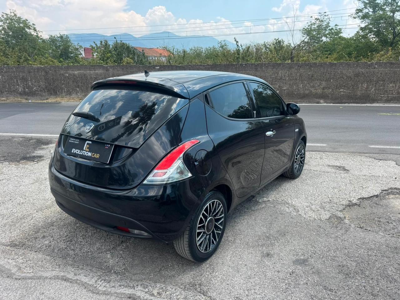 Lancia Ypsilon 1.3 MJT 2012