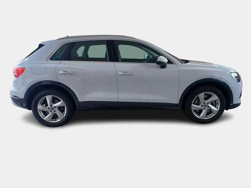 AUDI Q3 40 TDI quattro S tronic Business Advanced