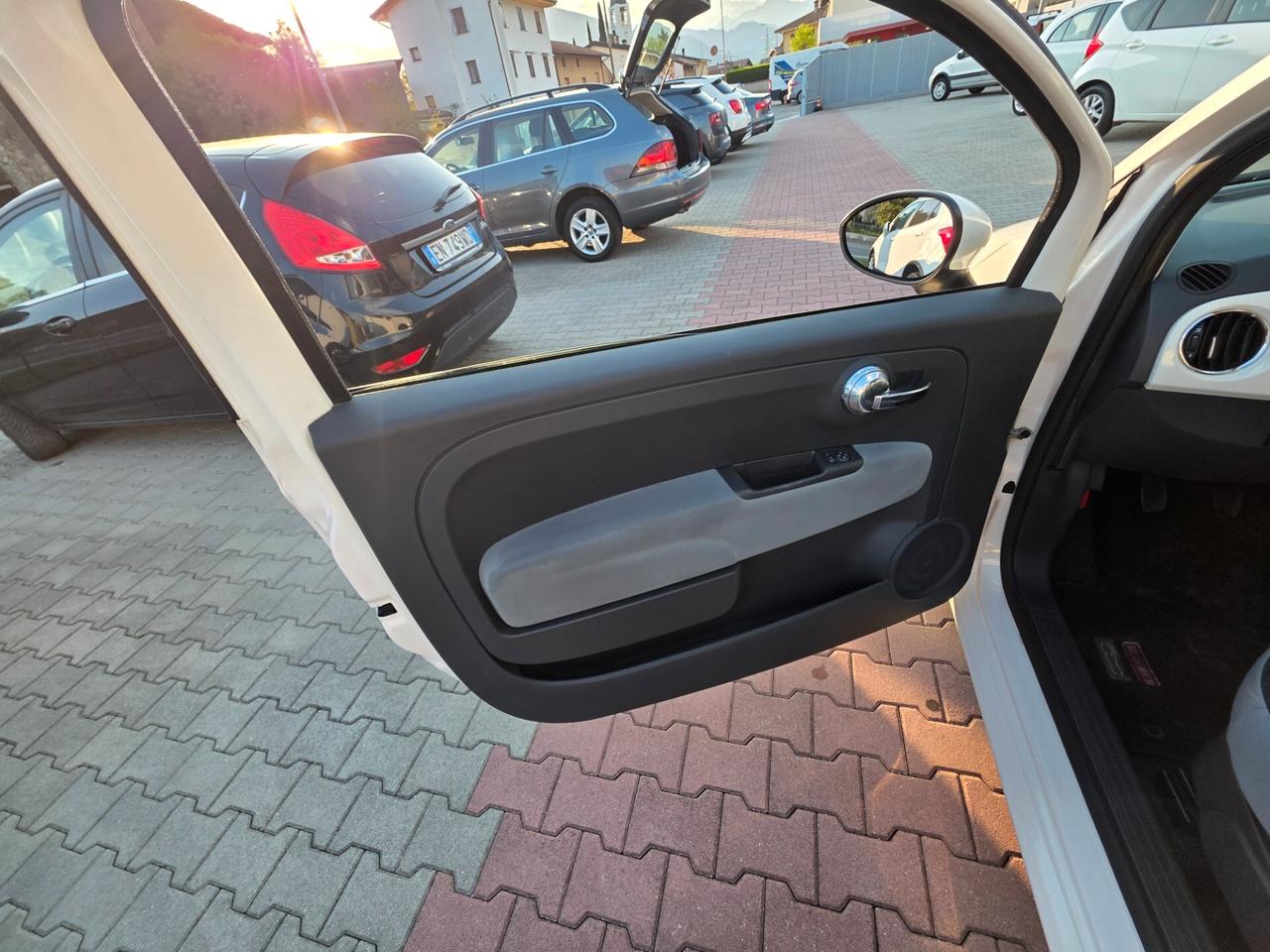 Fiat 500 1.3B perfetta è garantita 12 mesi